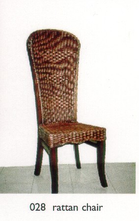 028 Rattan Chair.jpg (31097 bytes)